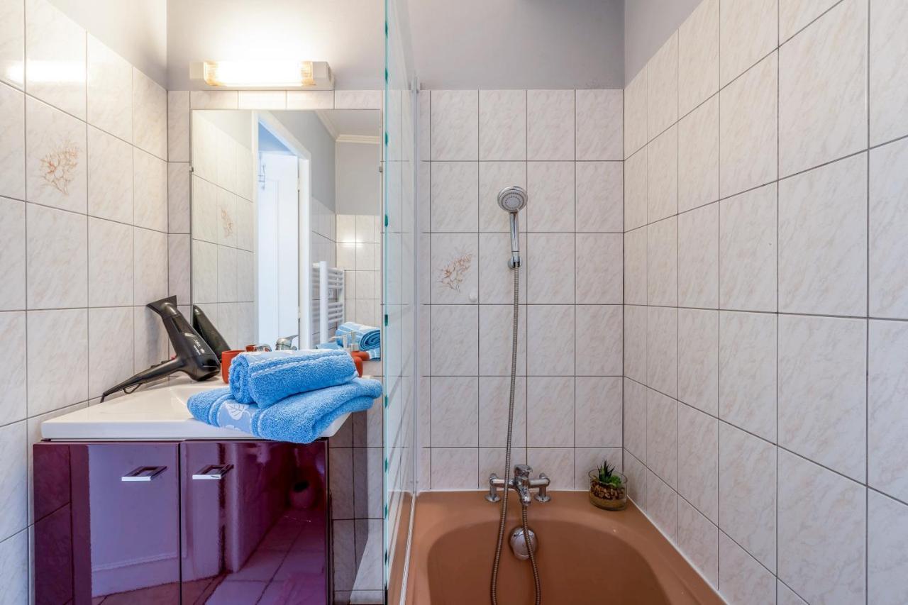 Apartment Superlogis - Bel Epoque - Classe 3 Etoiles - Blois-hypercentre *